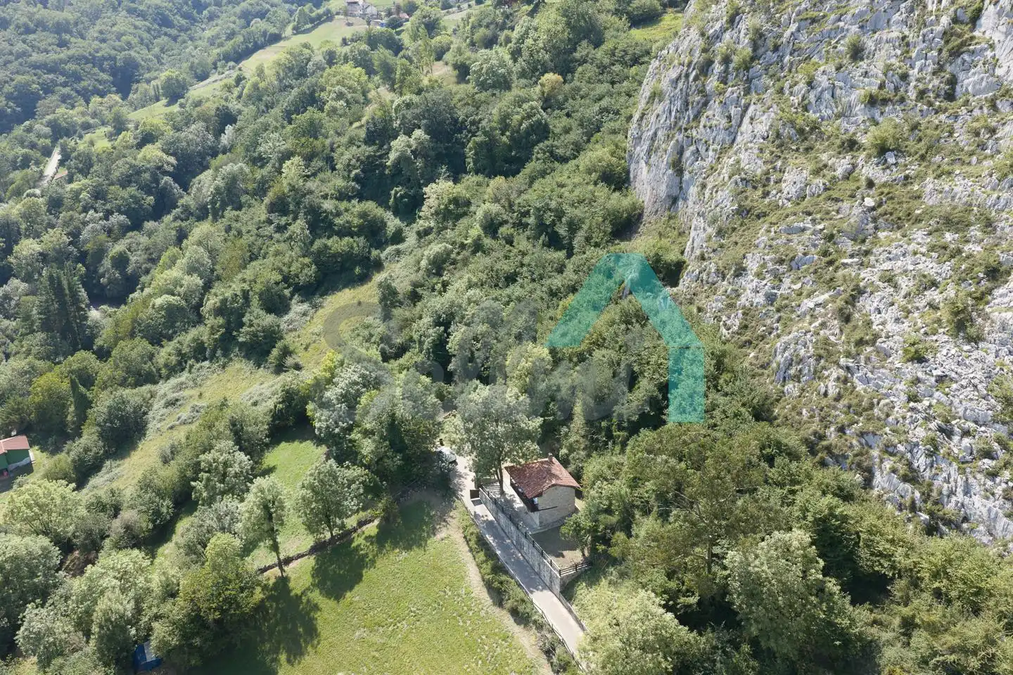Casa o chalet en venta en Morcín con Jardín privado, Terraza y Balcón