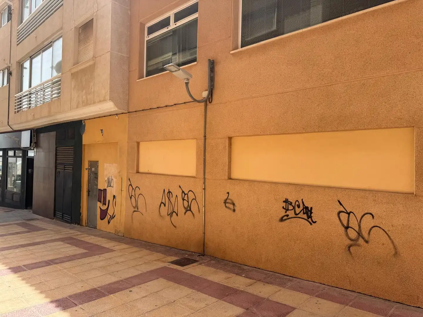 Außenansicht von Geschaftsraum zum Verkauf in El Campello