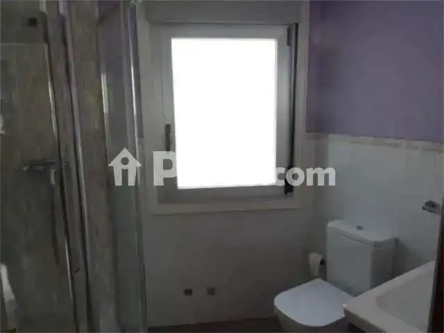 Bathroom of Flat for rent in Vigo   with Furnished