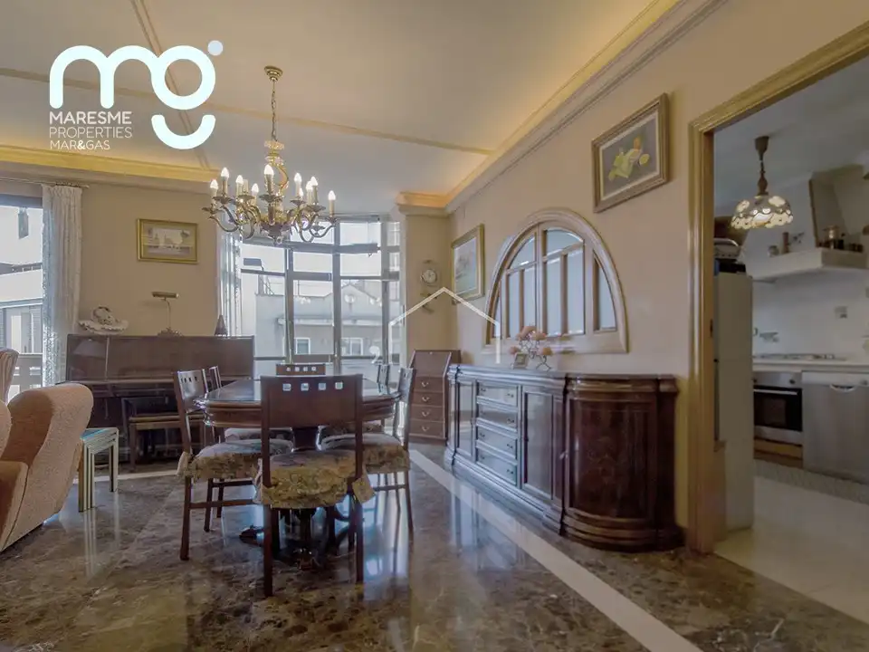 Comedor de Ático en venta en Barcelona con Aire acondicionado, Calefacción y Jardín privado