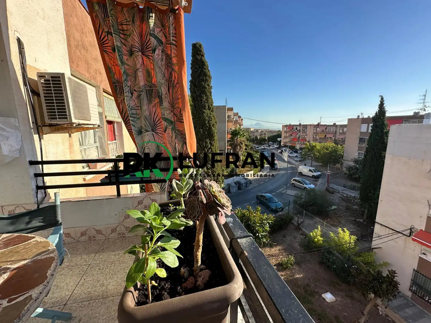 Vista exterior de Piso en venta en Norte
