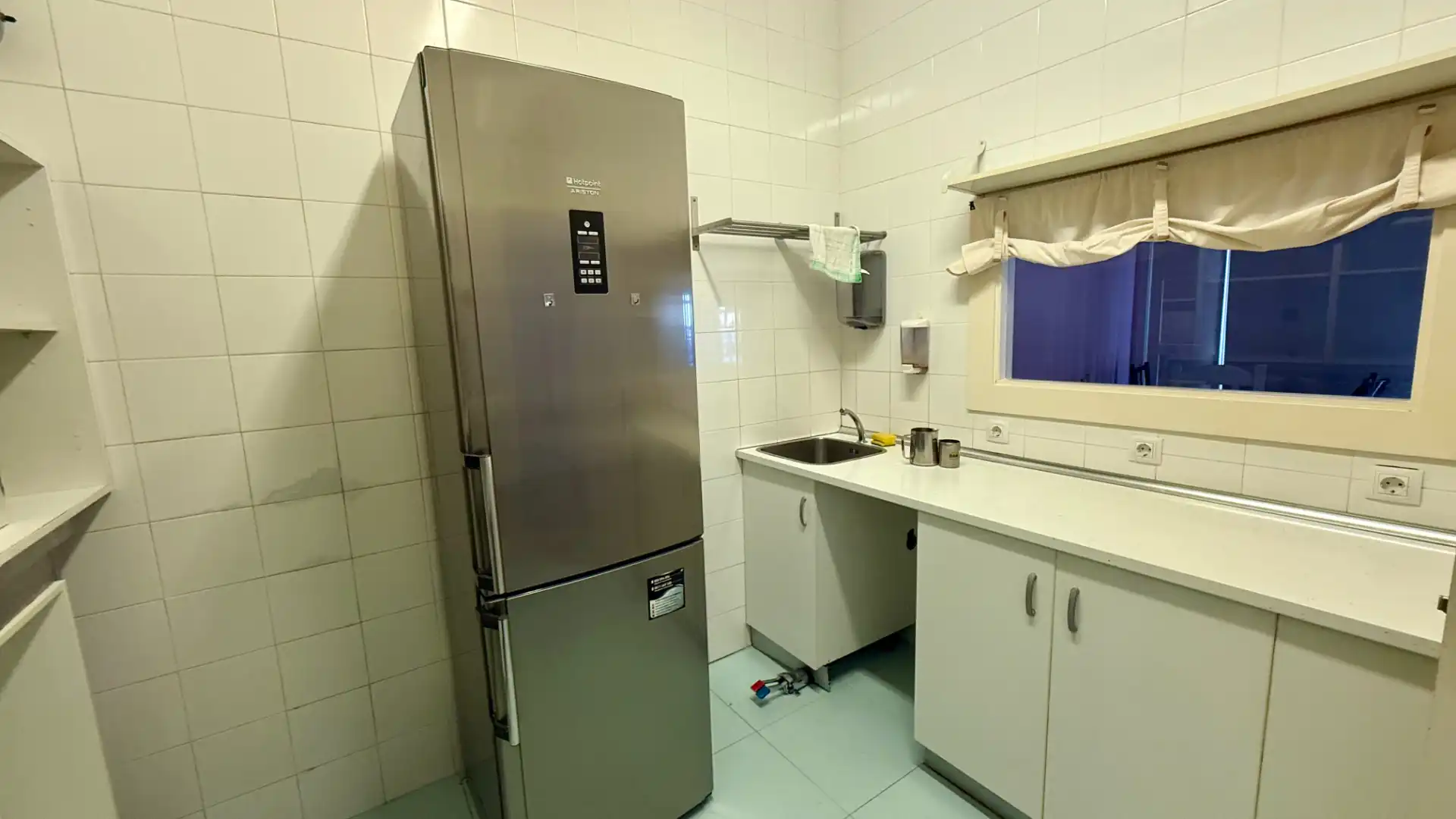 Cocina de Local de alquiler en Portugalete con Amueblado