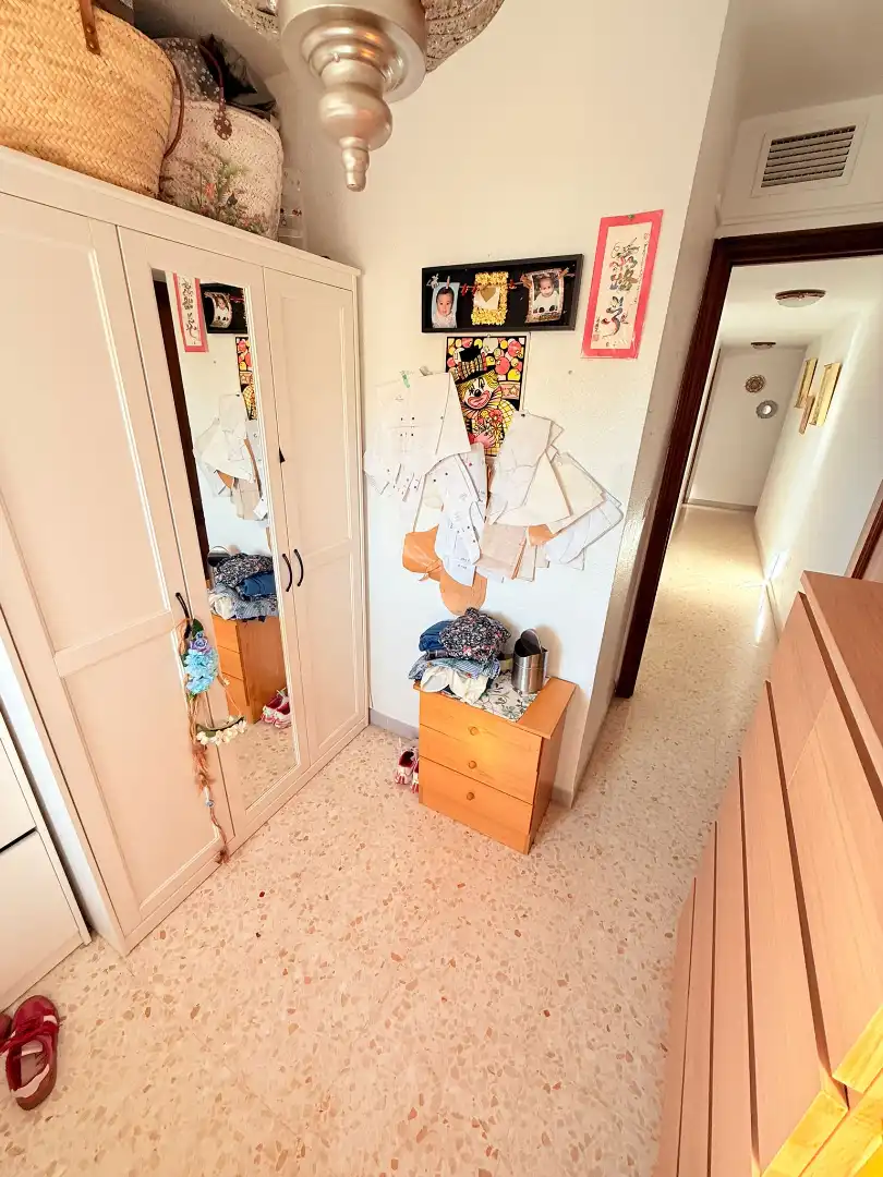 Bedroom of Flat for sale in Sevilla  with Air Conditioner, Terrace and Furnished