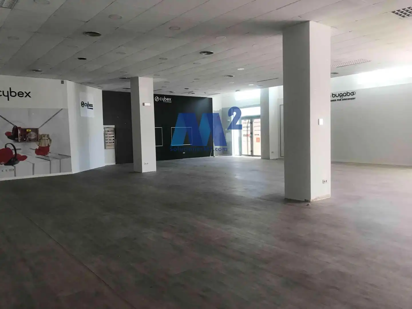 Local comercial de lloguer a de la Fuente Nueva, imagen 2