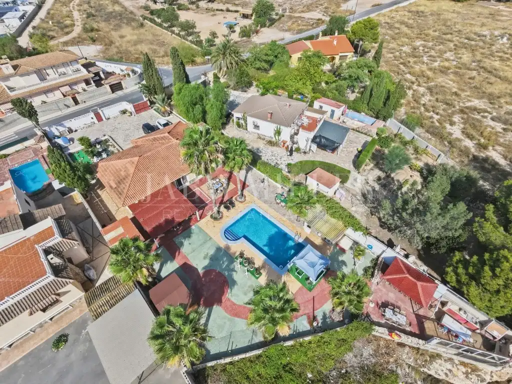 Exterior view of Houses for sale in La Huerta  