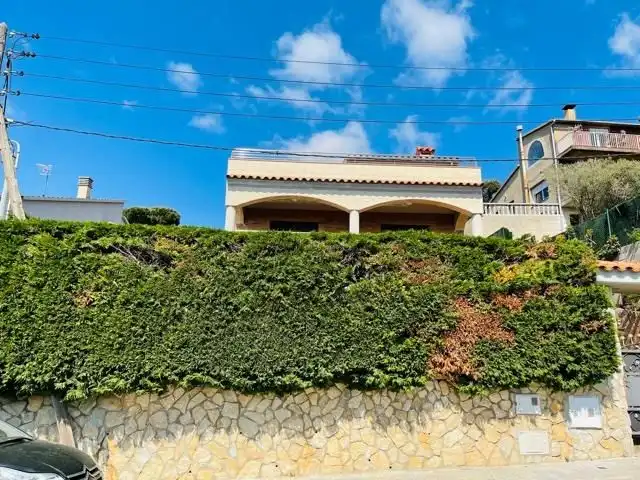 Vista exterior de Casa o chalet en venta en Tordera con Piscina y Horno