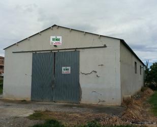 Vista exterior de Nau industrial en venda en Esplús