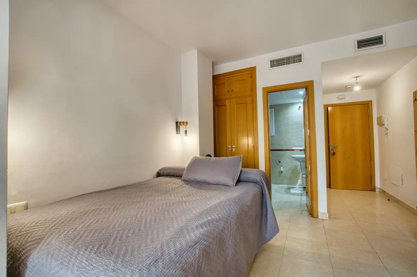 Habitación de Apartamento en venta en Rincón de la Victoria