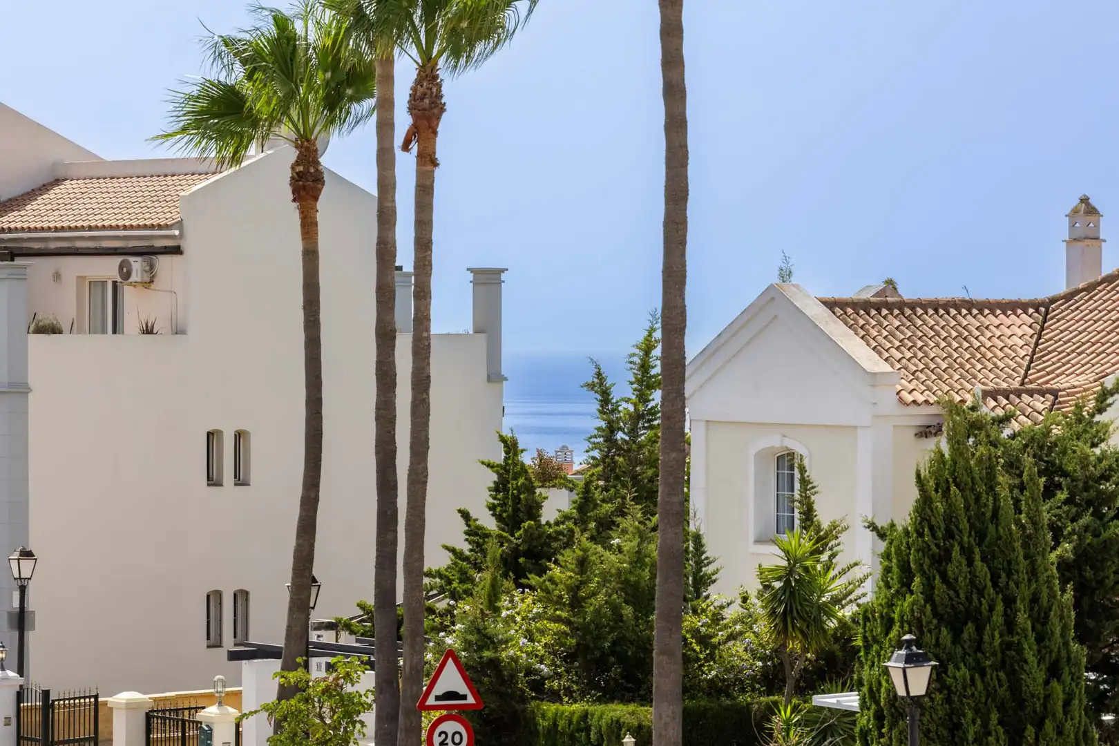 Vista exterior de Apartamento en venta en La Alcaidesa con Aire acondicionado, Calefacción y Terraza