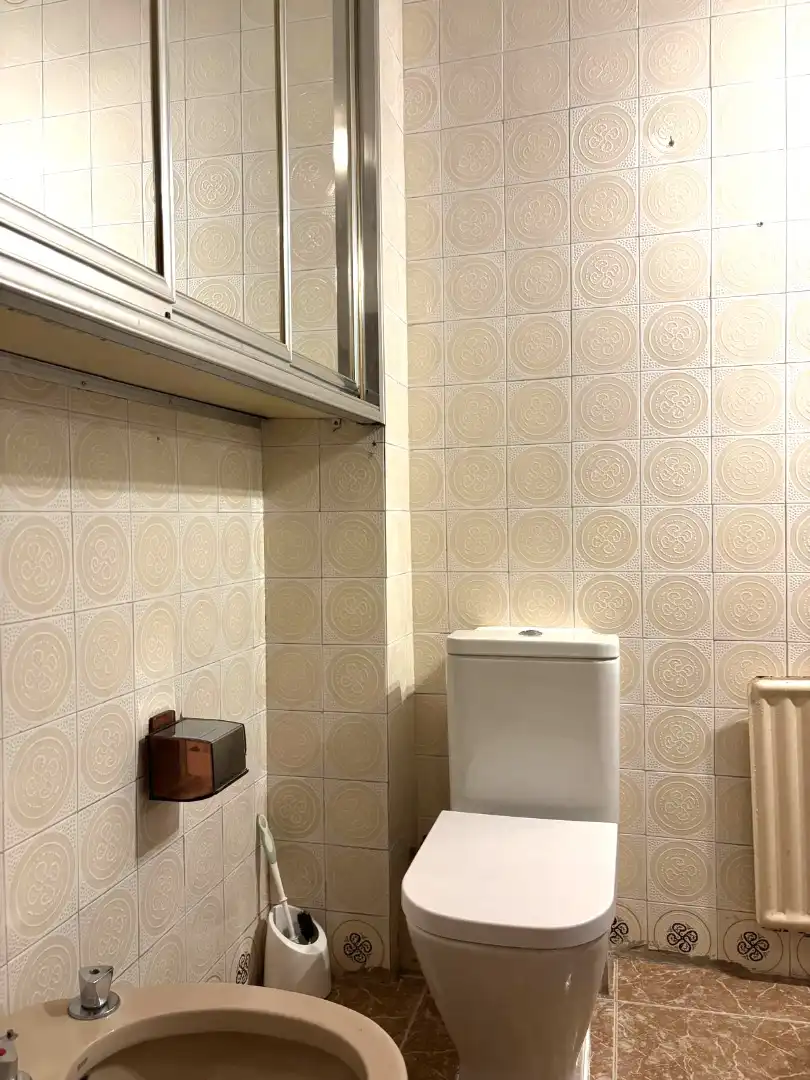 Baño de Piso en venta en Alcalá de Henares con Calefacción, Parquet y Terraza