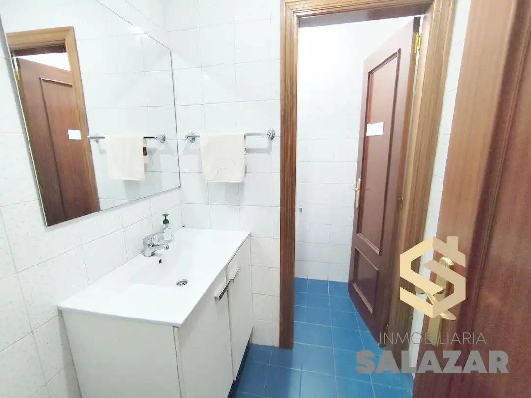 Büro zur Miete in José María de Escuza Kalea, imagen 12
