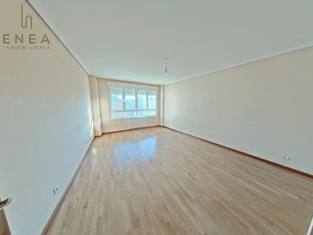 Sala de estar de Piso en venta en Lakua-Bizkarra