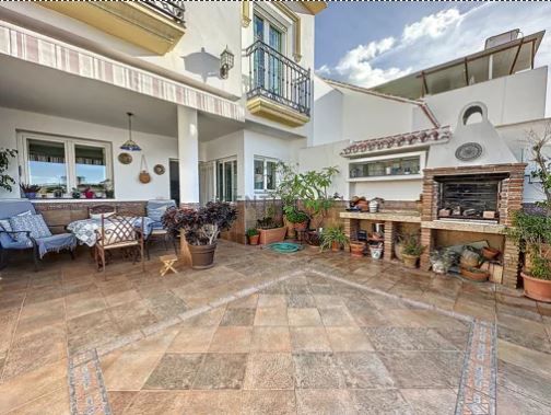 Terrassa de Dúplex en venda en Vélez-Málaga amb Aire condicionat, Calefacció i Moblat