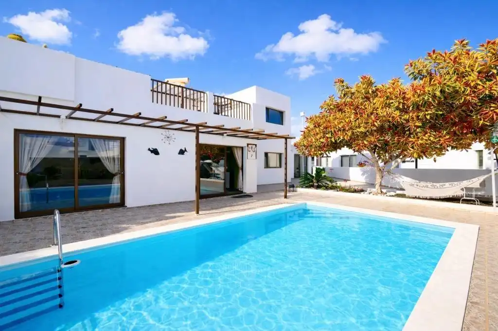 Piscina de Casa o chalet en venta en Yaiza con Jardín privado, Terraza y Trastero