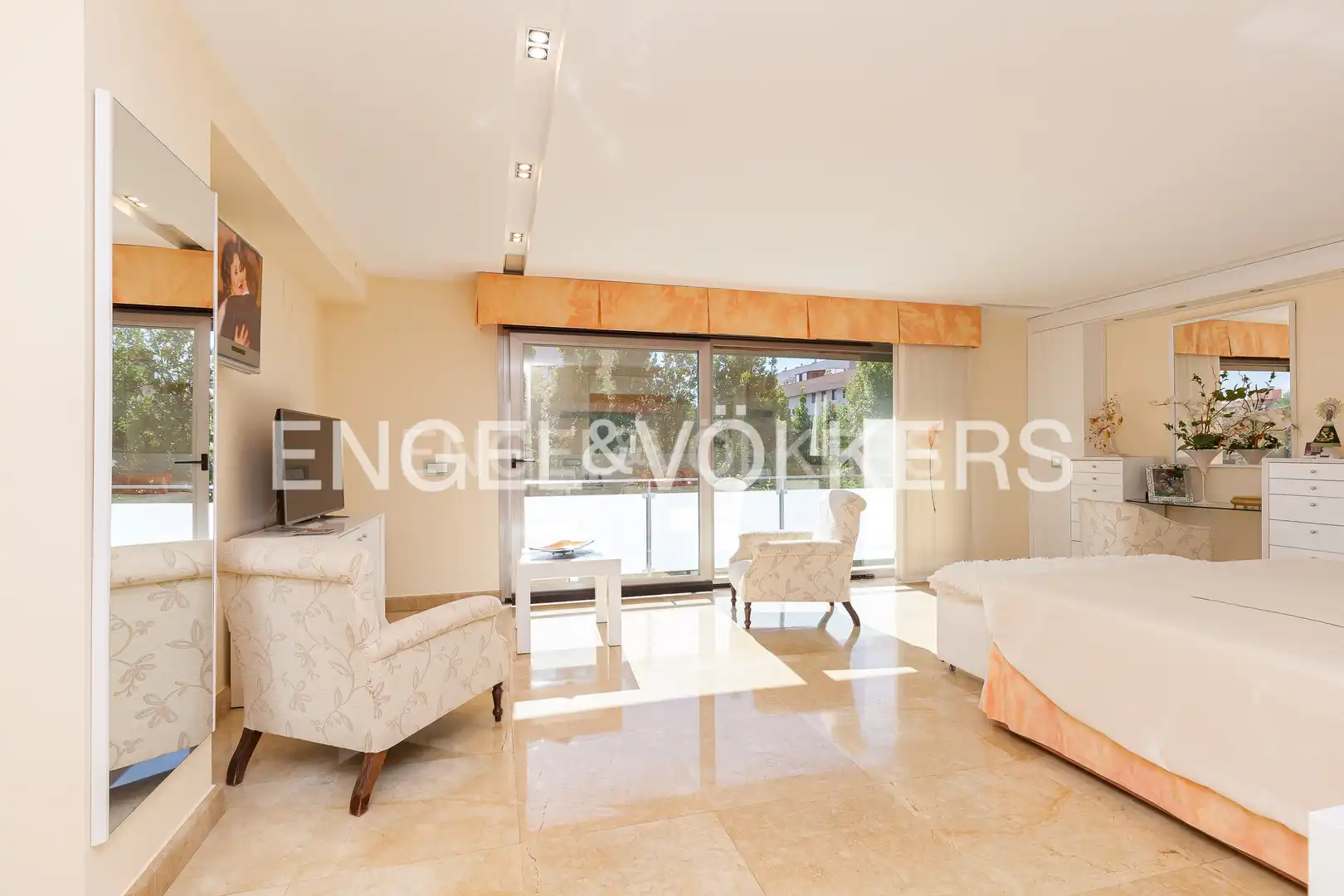 Vista exterior de Casa o chalet en venta en Azuqueca de Henares con Aire acondicionado, Calefacción y Jardín privado