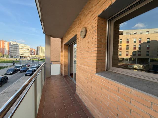 Piso en Venta en Carrer FERRAN CASABLANCAS, DE en Can Roca