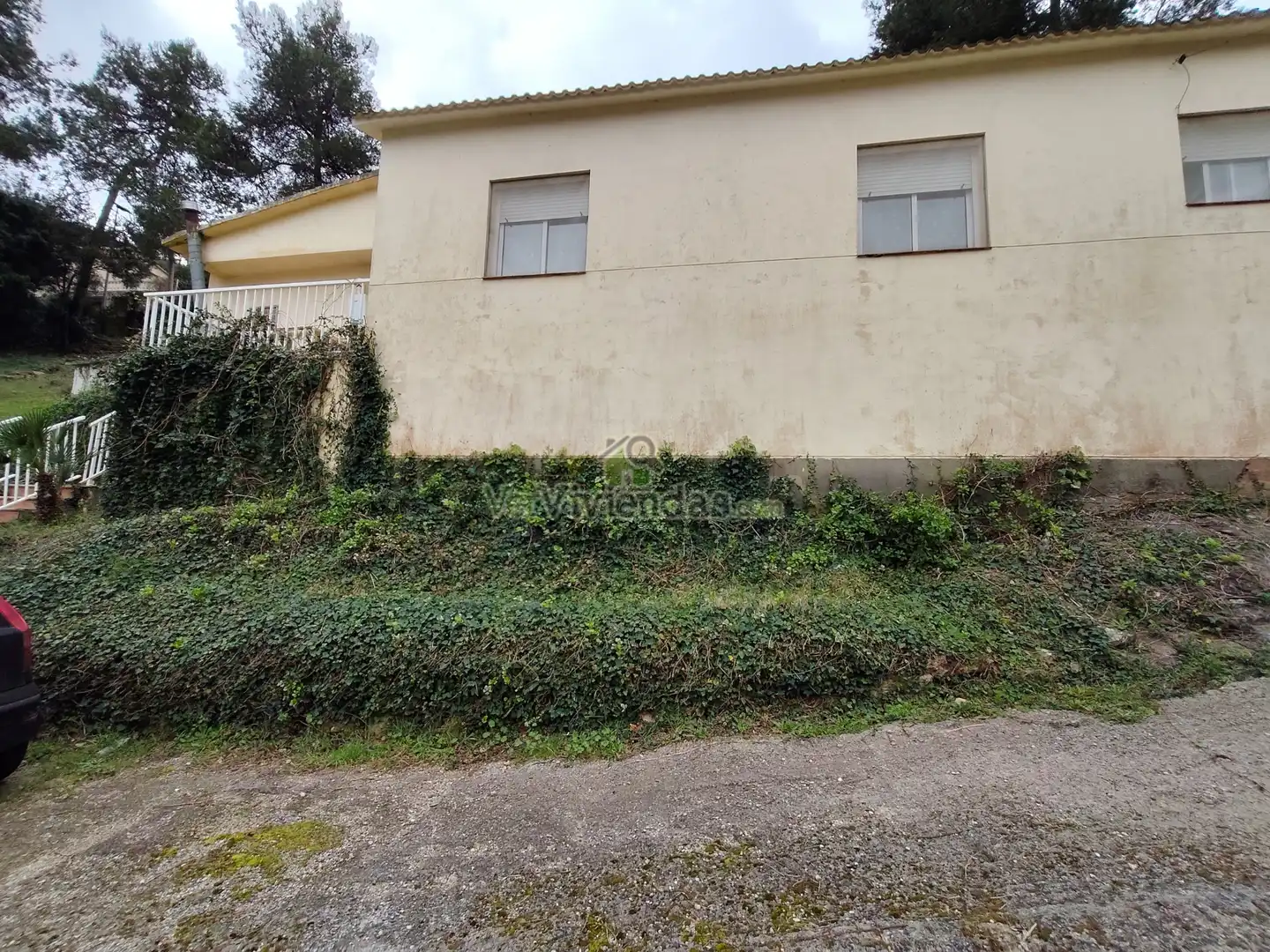 Vista exterior de Casa o xalet en venda en Vallirana amb Calefacció, Jardí privat i Terrassa