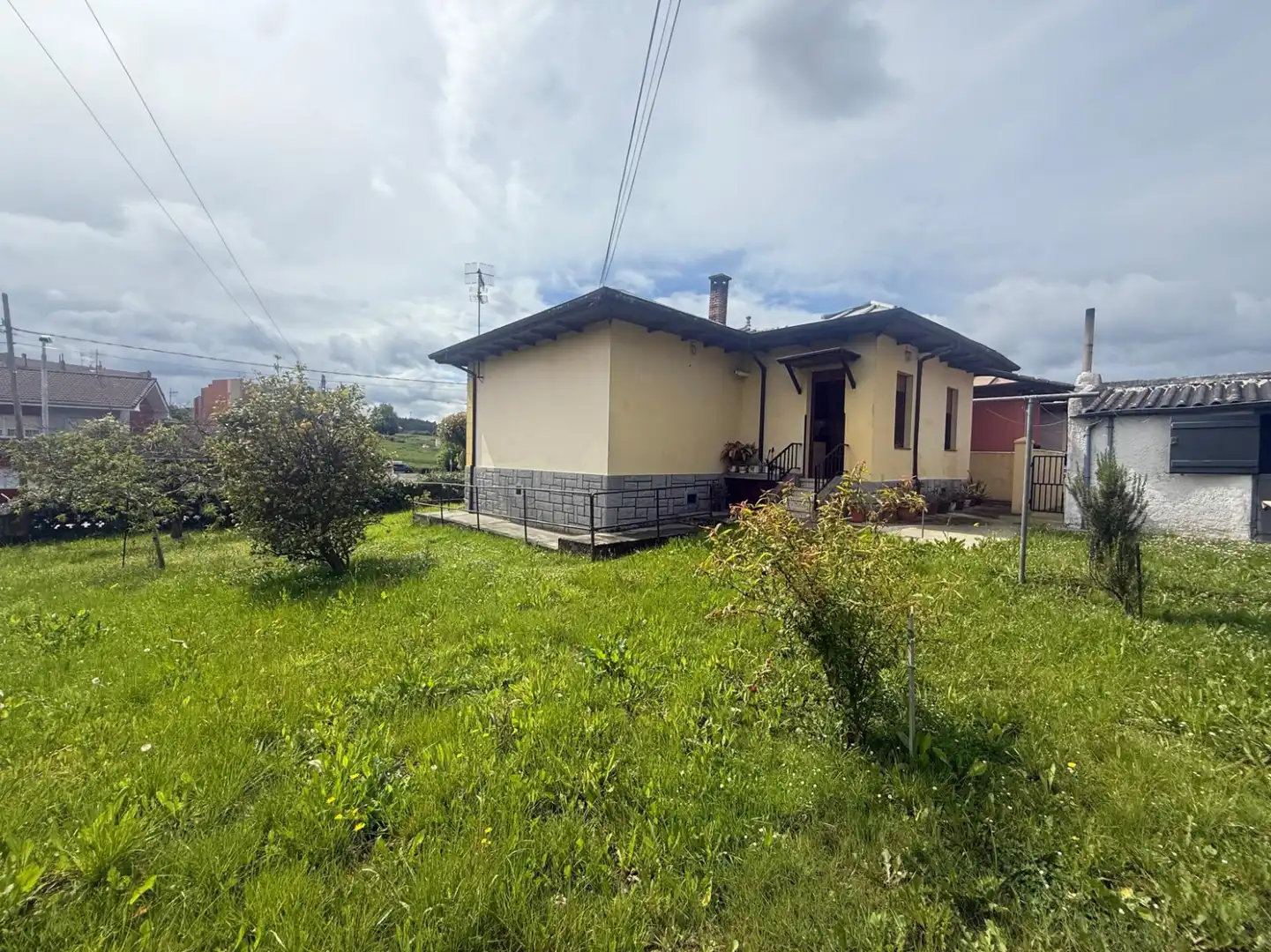 Piso en venta en Castrillón con Calefacción, Jardín privado y Parquet