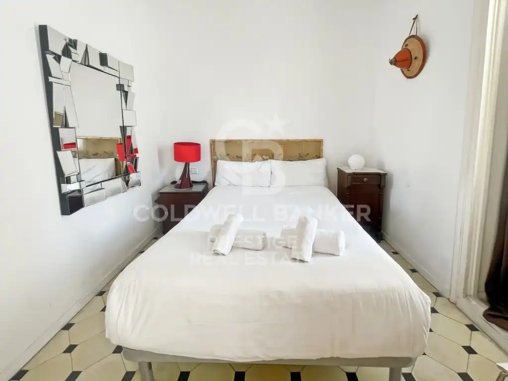Dormitori de Àtic en venda en Barcelona amb Aire condicionat, Terrassa i Rentadora