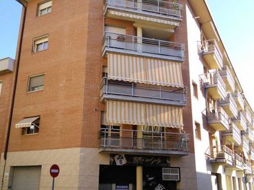 Pis amb balcó en venda a Carrer del Mas Calvo 18