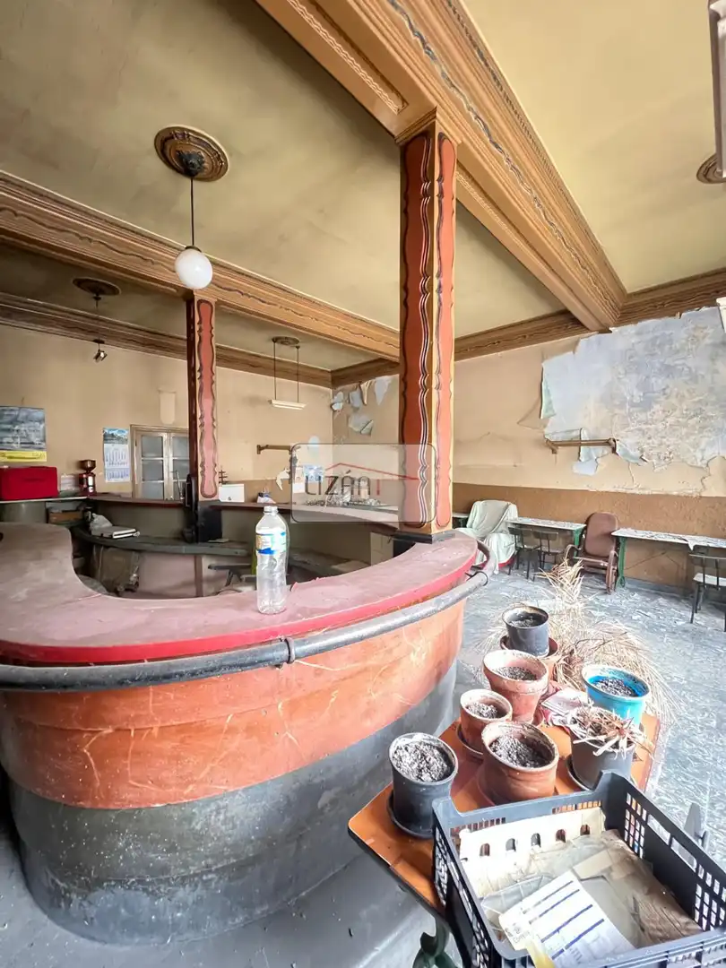 Casa o xalet en venda en Oviedo  amb Jardí privat