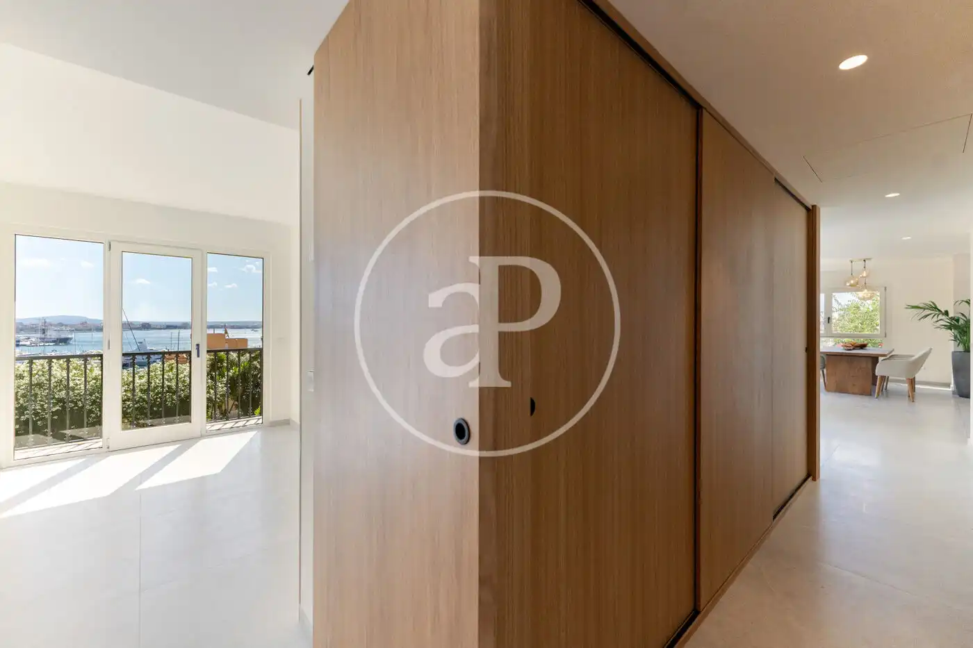 Piso en venta en  Palma de Mallorca con Aire acondicionado, Calefacción y Jardín privado