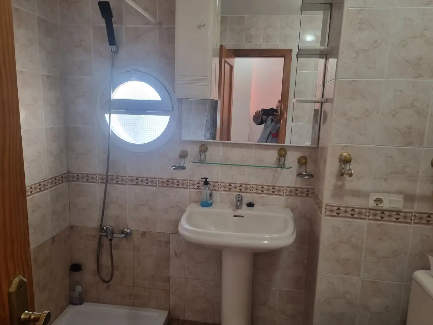 Bany de Casa o xalet de lloguer en Almería amb Jardí privat, Terrassa i Traster