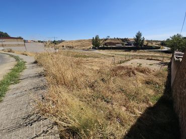 Terrenys i solars en venda a De La Fuente