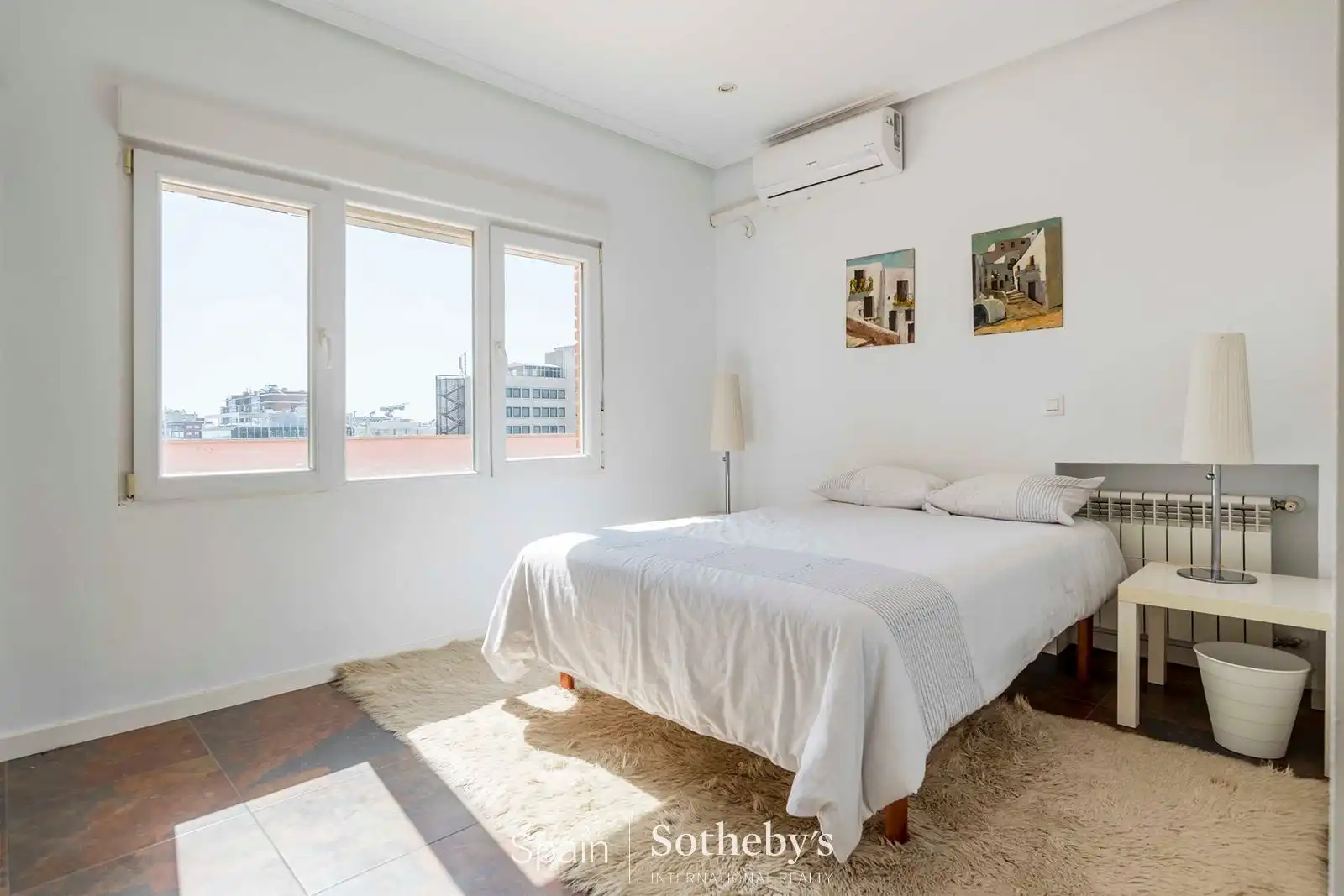 Habitación de Ático de alquiler en Madrid con Aire acondicionado, Calefacción y Terraza
