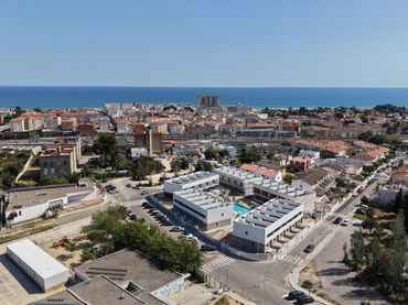 Terraced house with pool for sale in Carrer Mare Nostrum 2