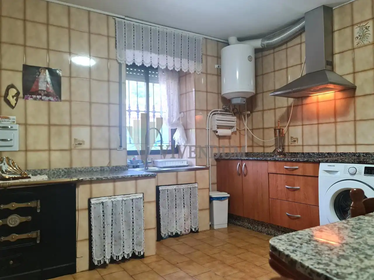 Cocina de Casa o chalet en venta en Arbo con Calefacción, Jardín privado y Terraza