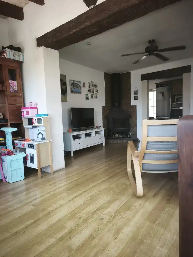 Sala d'estar de Casa adosada en venda en Ciutadella de Menorca amb Aire condicionat i Balcó