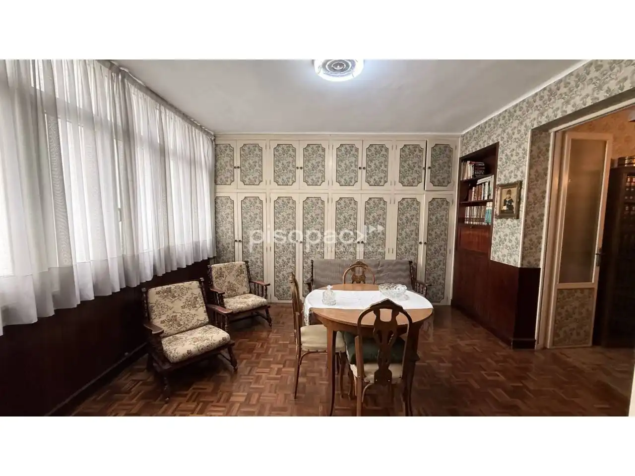 Dining room of Flat for sale in  Pamplona / Iruña  with Heating, Parquet flooring and Storage room