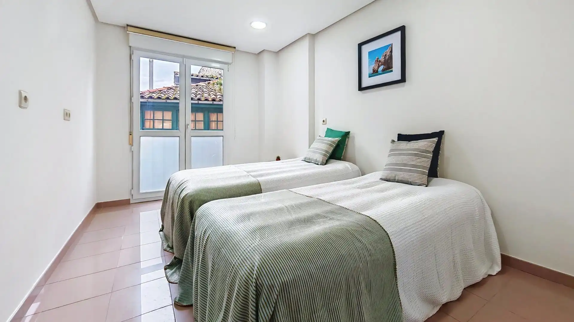 Schlafzimmer von Wohnung zum Verkauf in Tineo mit Balkon