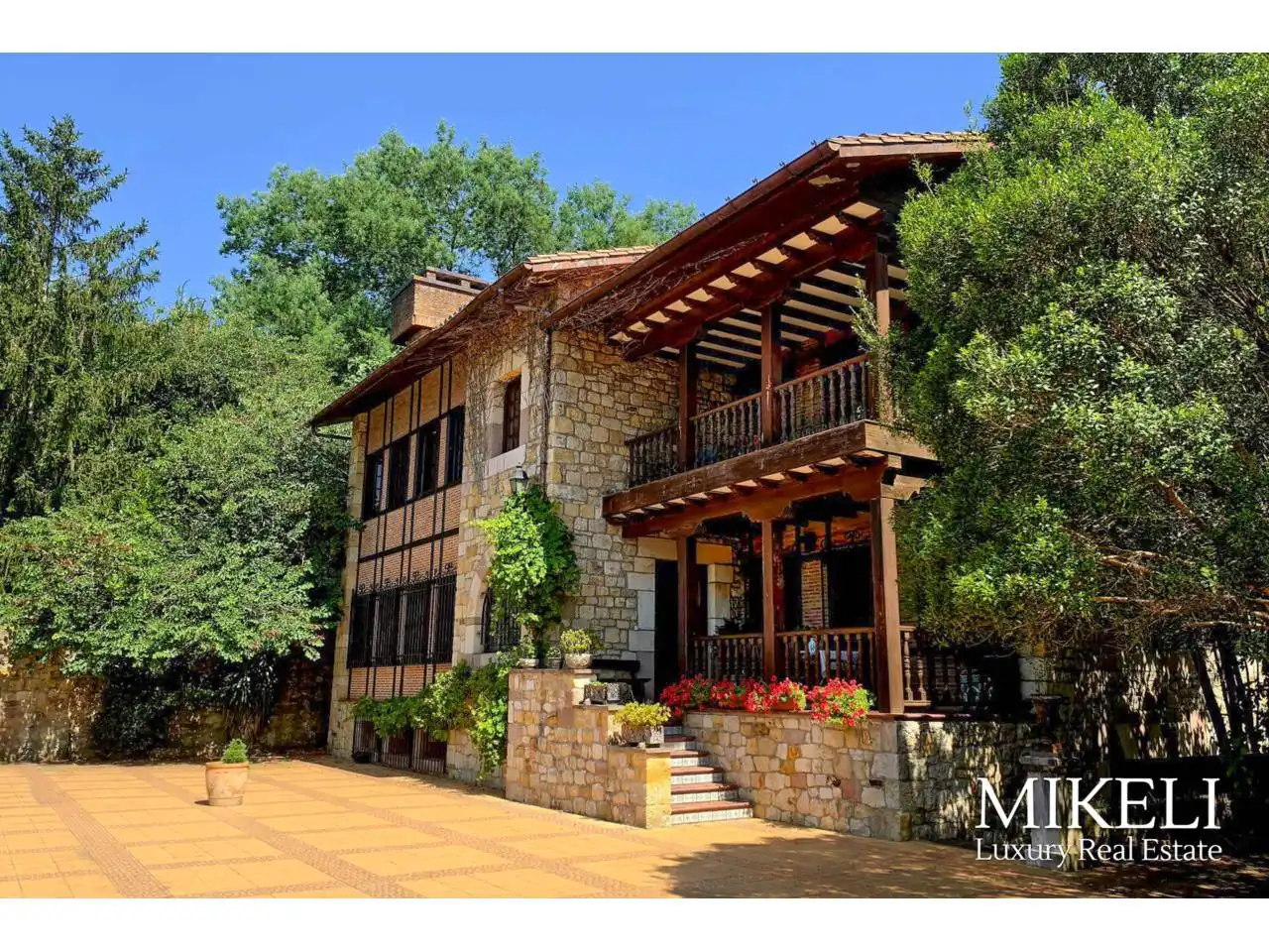 Vista exterior de Casa o chalet en venta en Piélagos con Calefacción, Jardín privado y Terraza