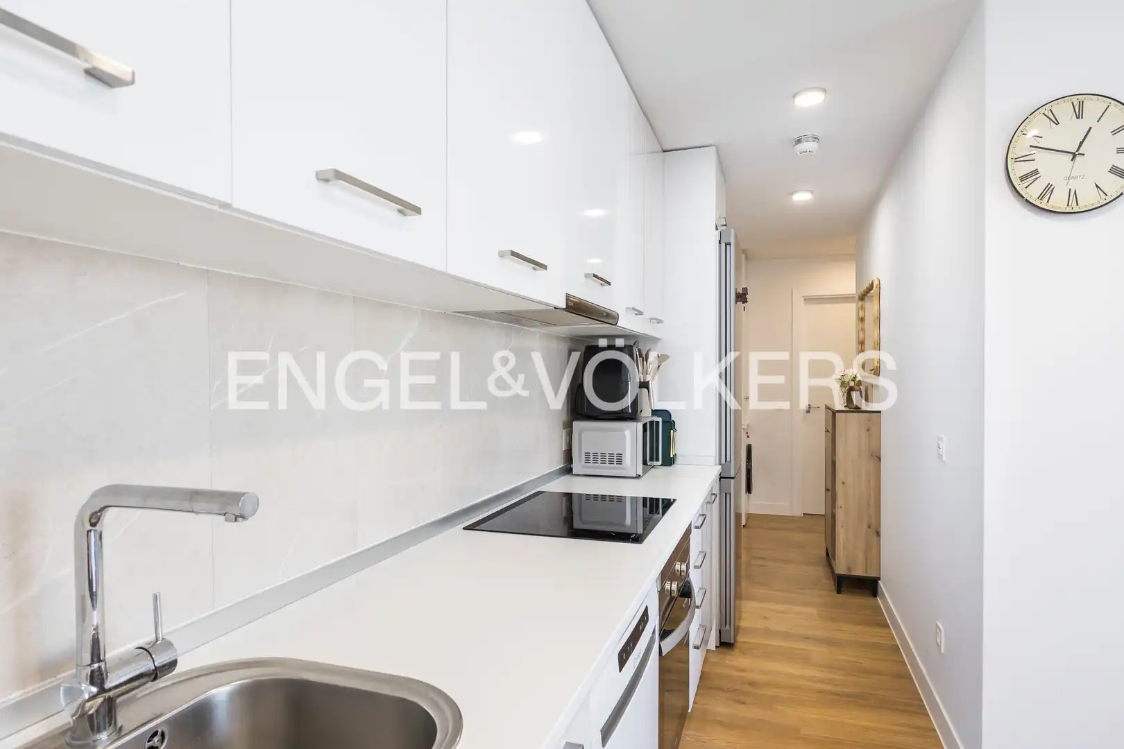 Kitchen of Flat for rent in San Sebastián de los Reyes  with Air Conditioner, Heating and Terrace