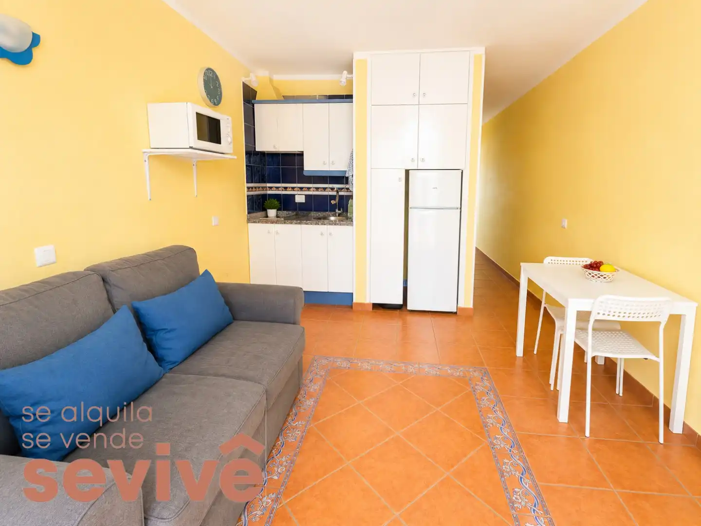 Sala de estar de Estudio en venta en Arona con Piscina