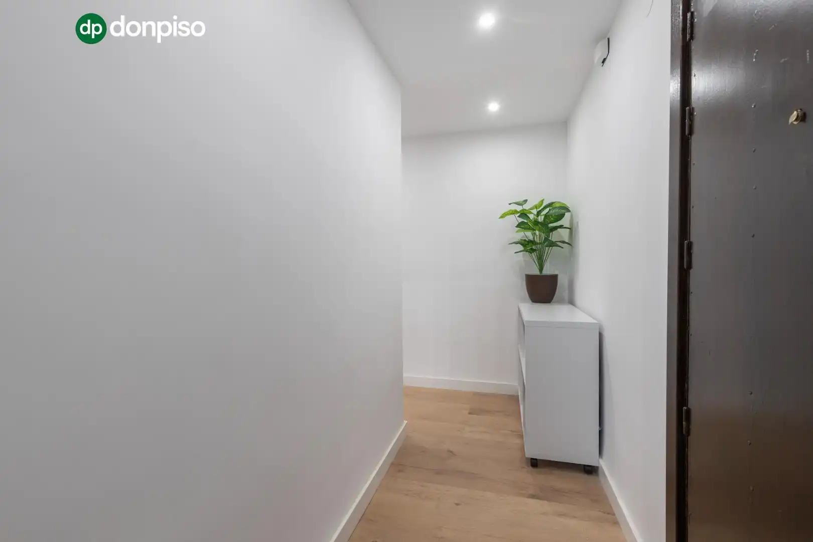 Flat for rent in Calle Pintor Lopez Mezquita, Camino de Ronda