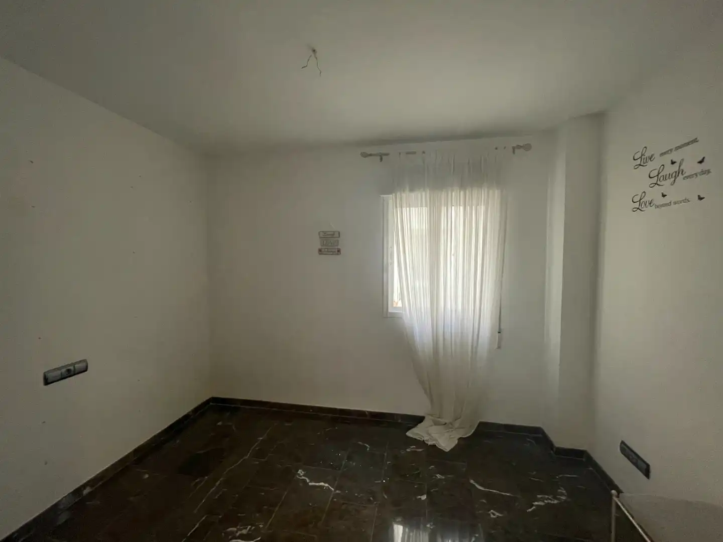 Flat for sale in Maracena  with Air Conditioner, Terrace and Furnished