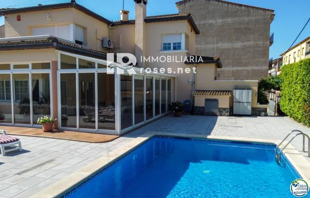 Casa-chalet en Venta en Puigmal en Nord
