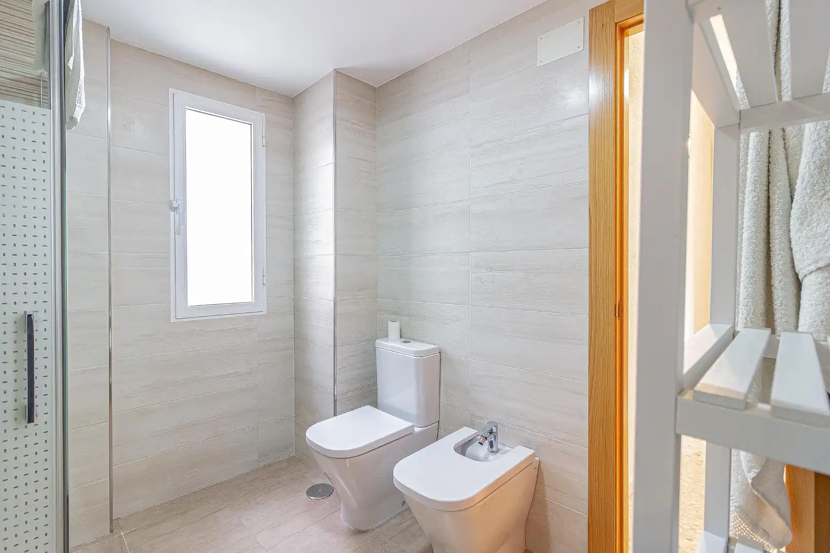 Baño de Piso en venta en Cartagena con Aire acondicionado y Balcón
