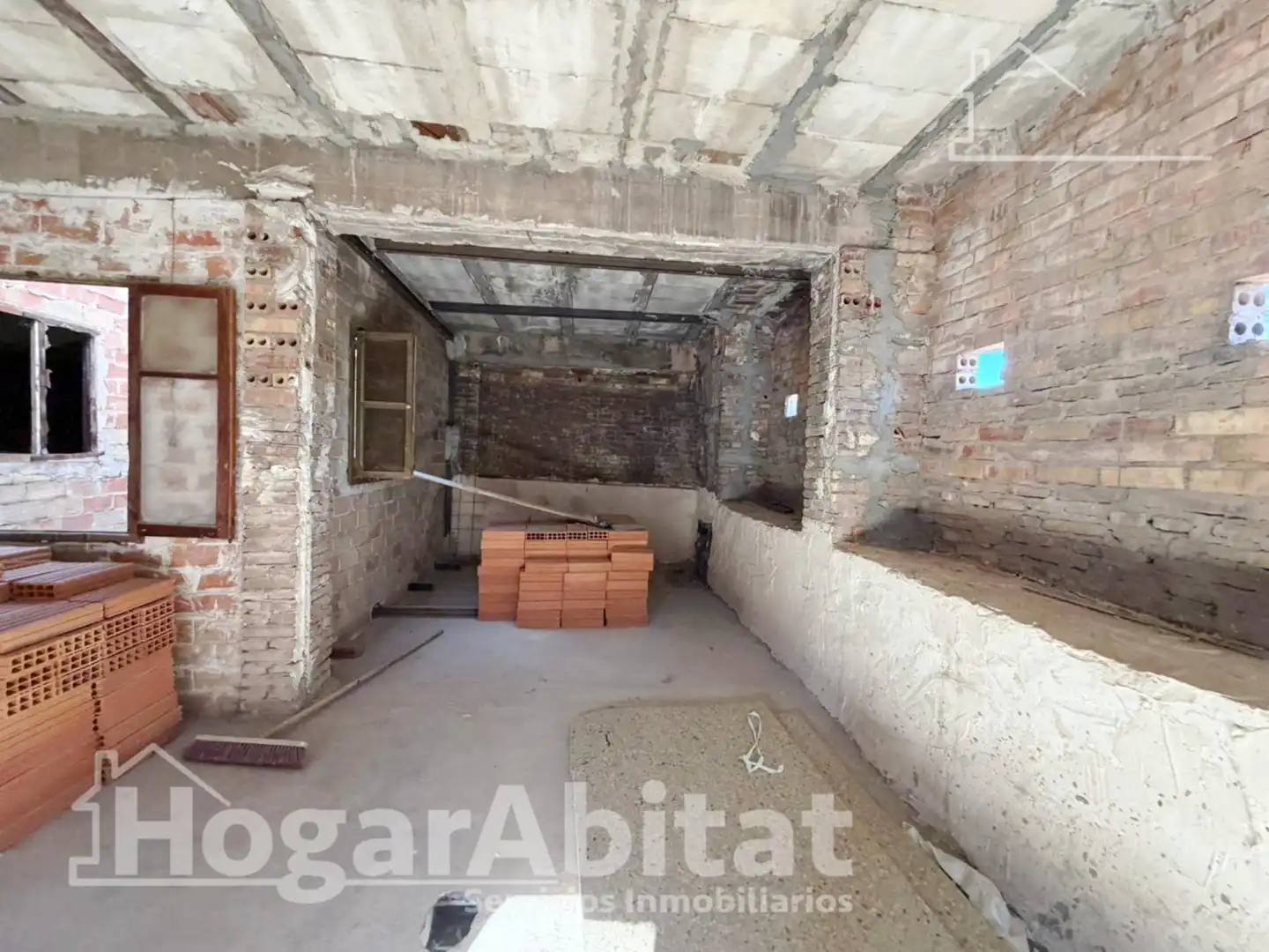 Casa o chalet en venta en Sagunto / Sagunt con Terraza y Balcón