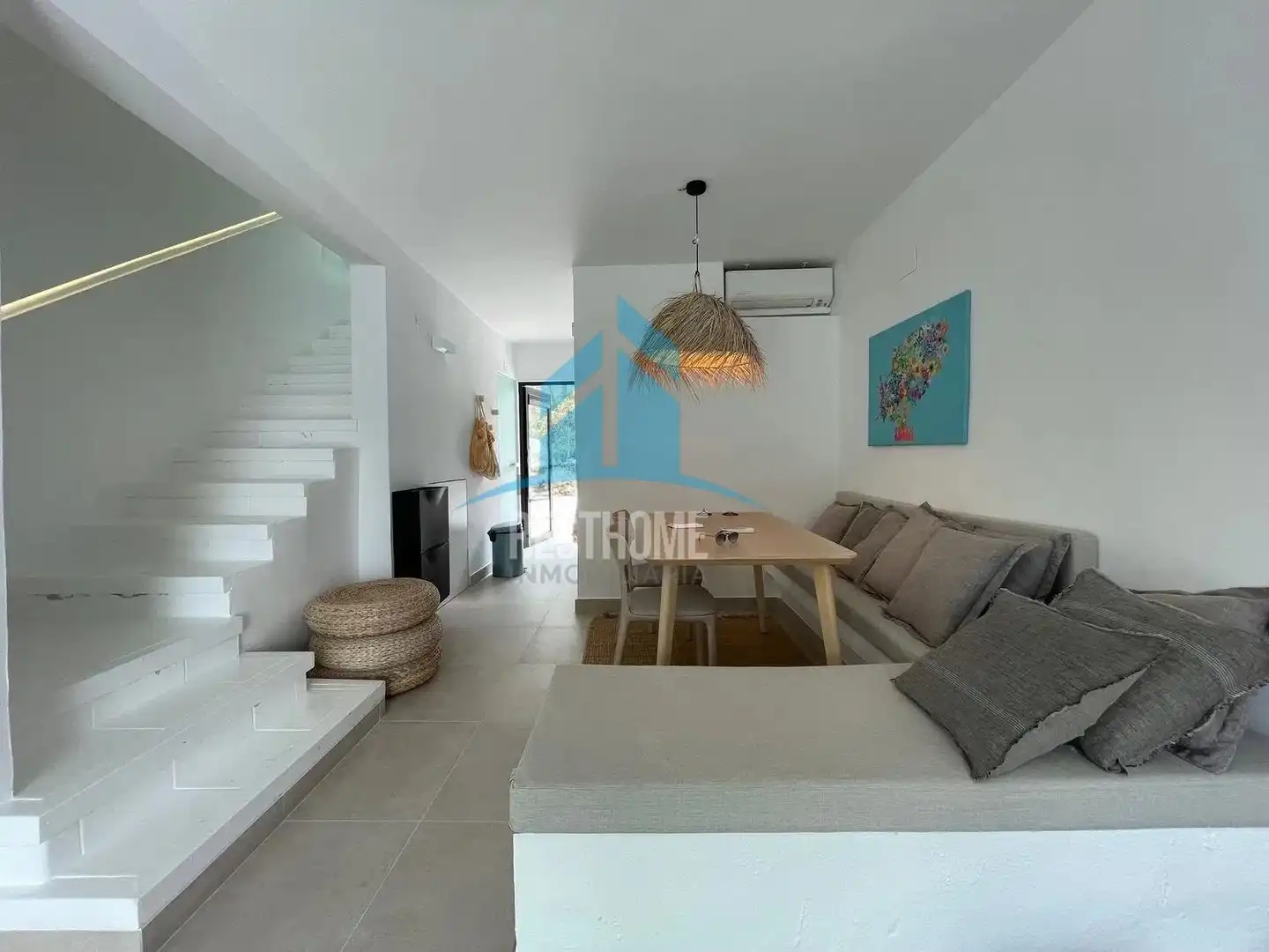 Sala d'estar de Casa adosada en venda en Eivissa amb Aire condicionat, Jardí privat i Terrassa
