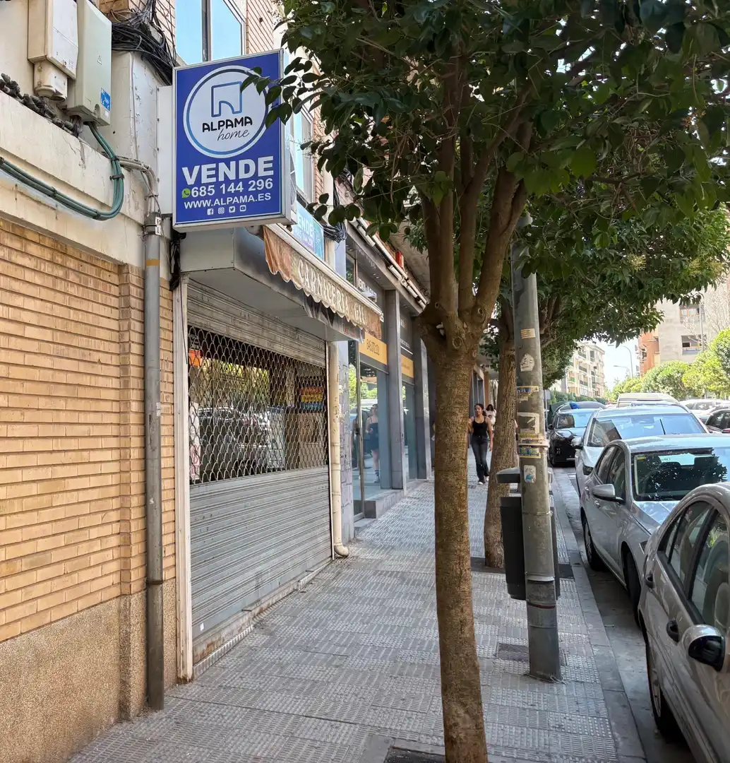 Geschaftsraum zum Verkauf in Tudela mit Möbliert