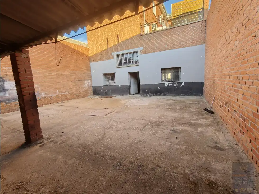 Nave industrial de alquiler en Torrijos