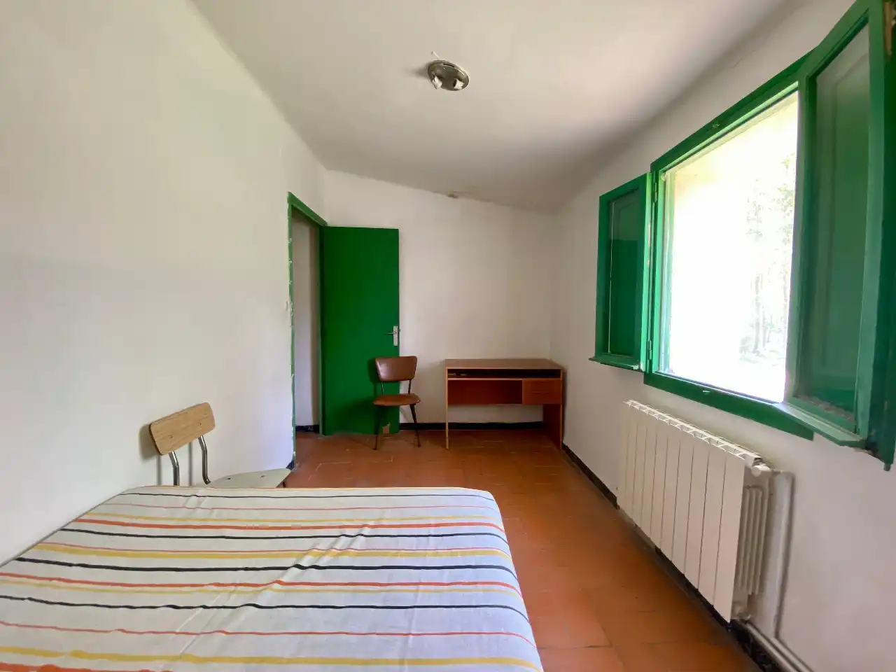 Dormitori de Casa o xalet en venda en Sant Julià del Llor i Bonmatí amb Jardí privat, Terrassa i Traster