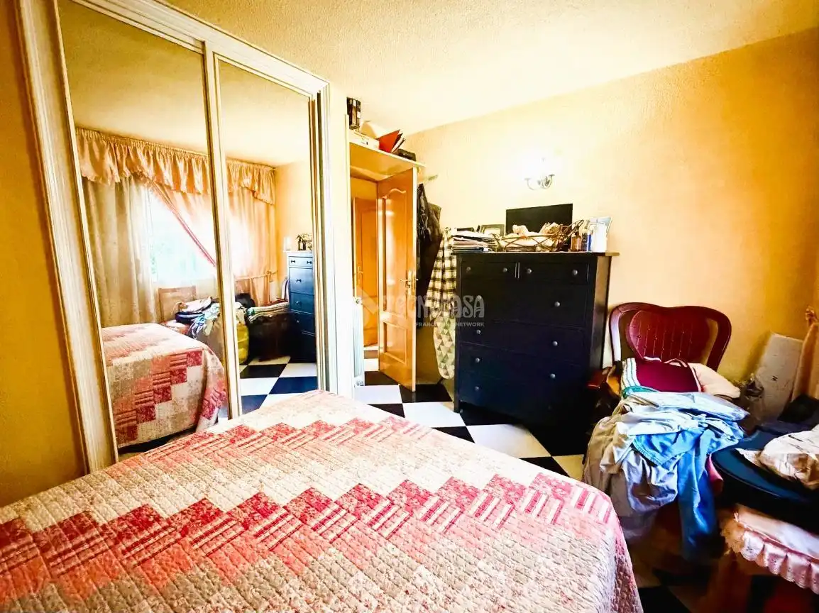 Habitación de Piso en venta en Móstoles con Aire acondicionado, Calefacción y Terraza