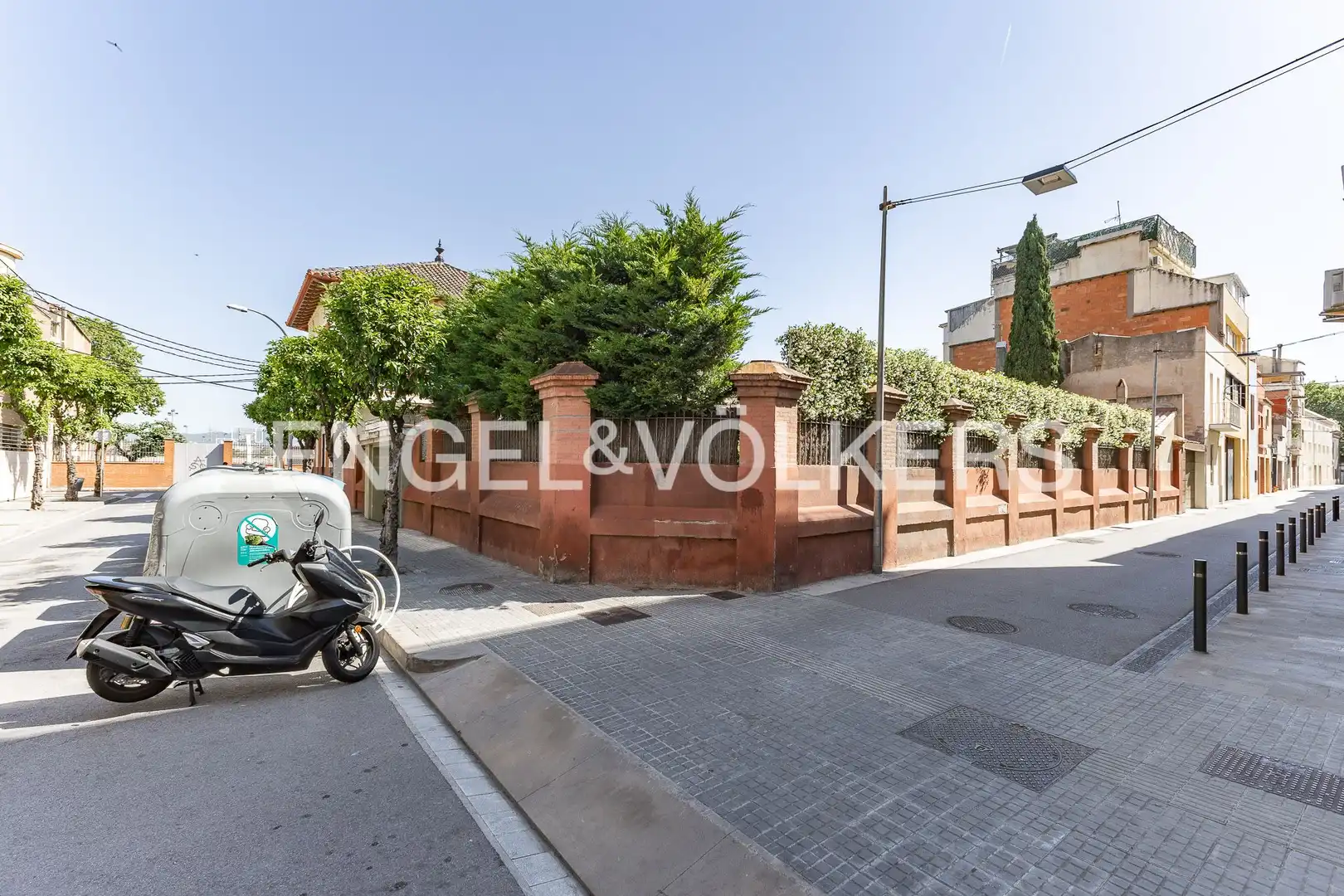 Exterior view of Houses for sale in El Prat de Llobregat  with Heating, Private garden and Terrace