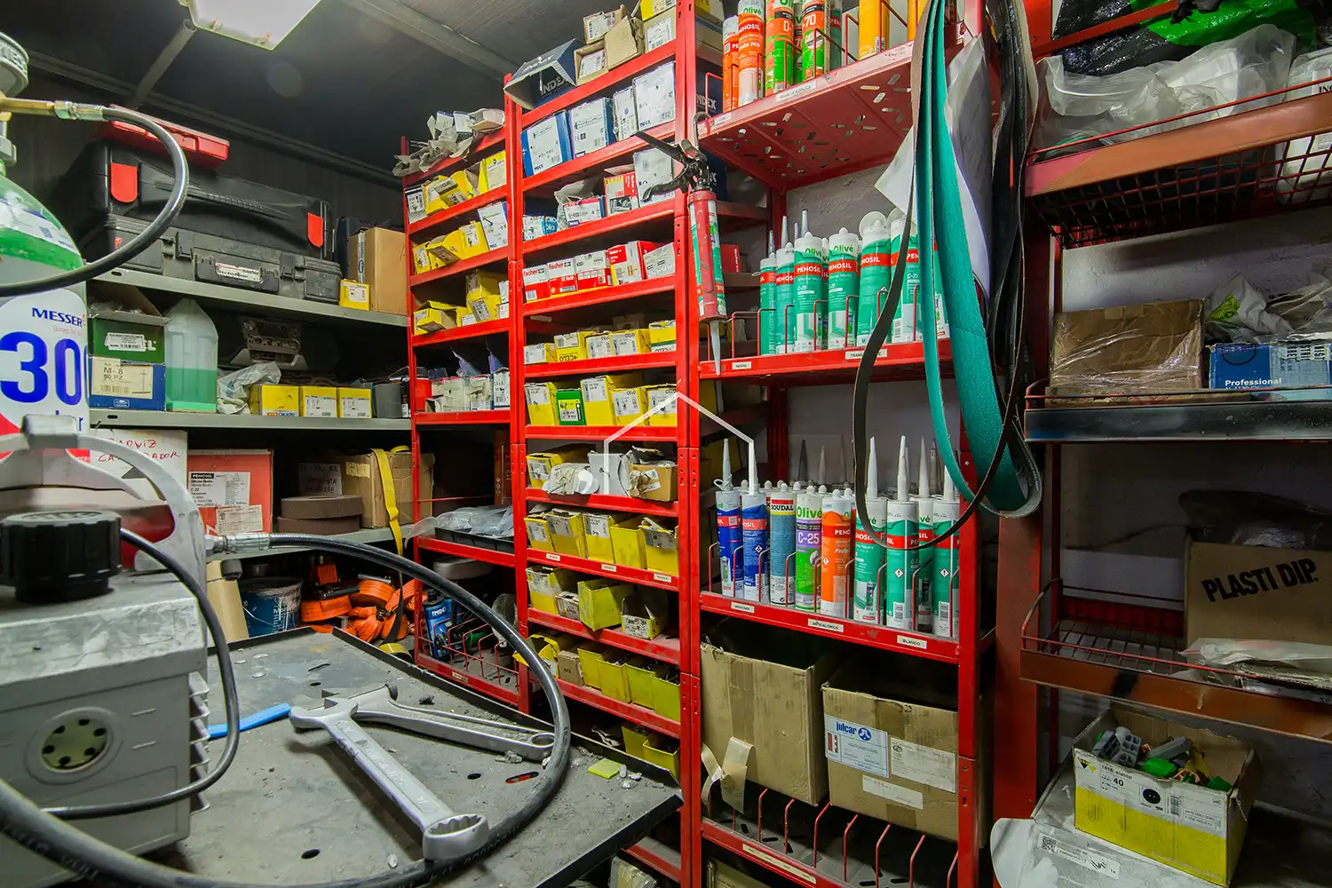 Industrial buildings for sale in Barcelona