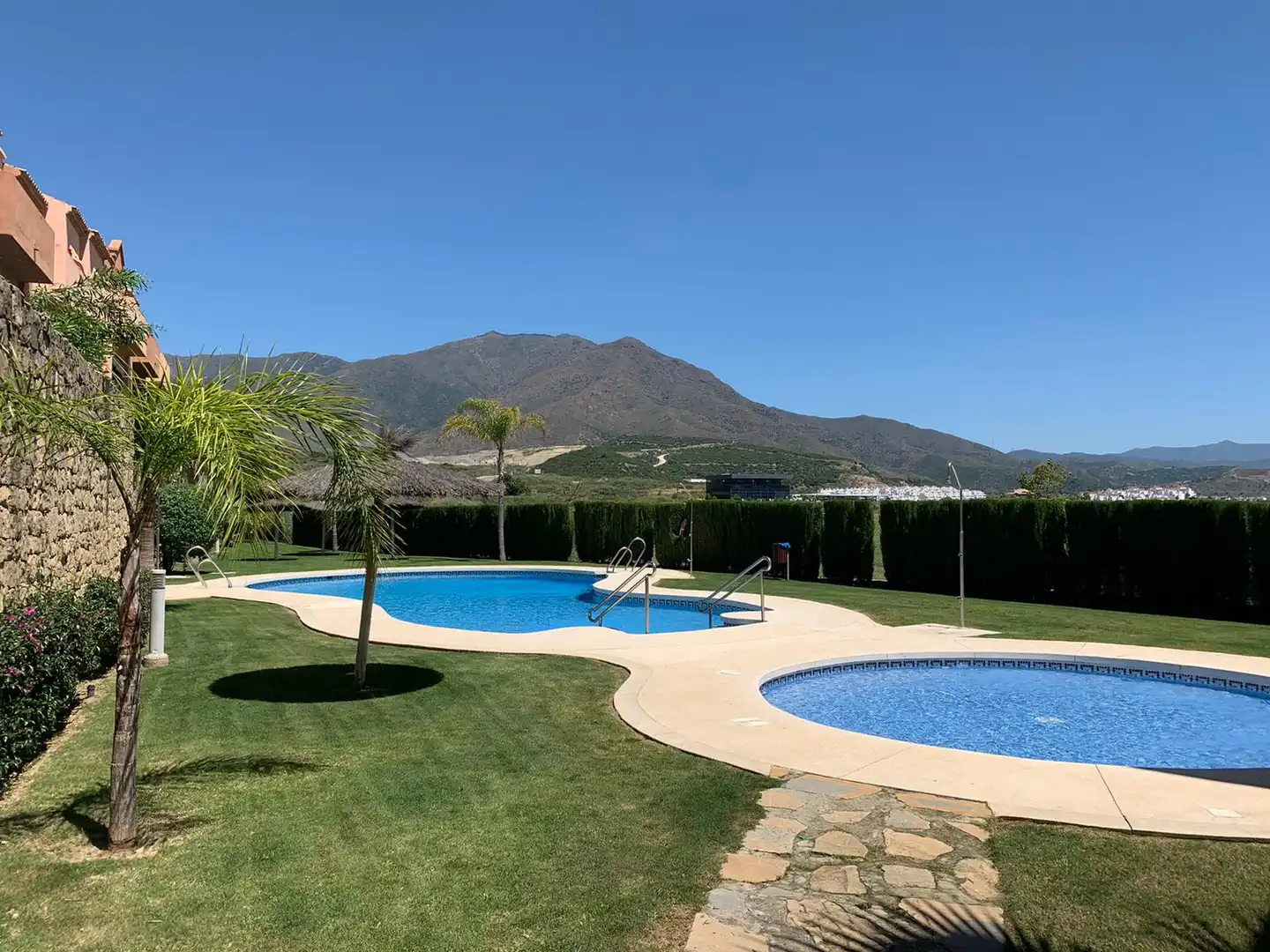 Einfamilien-Reihenhaus zur Miete in Estepona Golf
